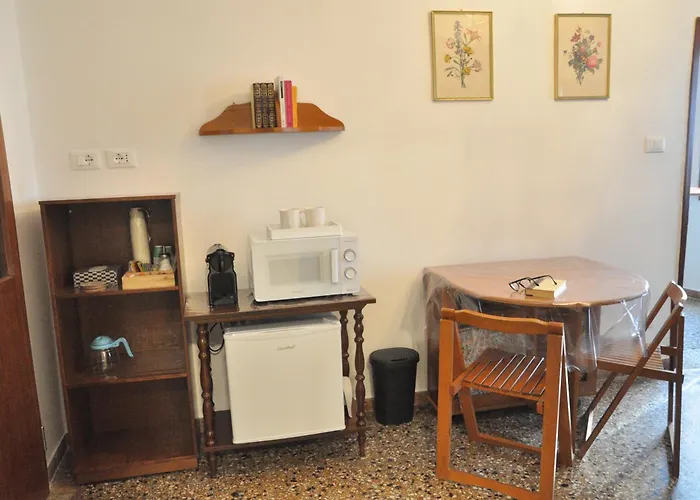 Corte Formenta - Canal View 5 Minutes From Biennale * البندقية